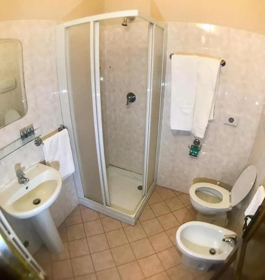 Agriturismo IL RICCIO Villa Buti Alloggio per agriturismo